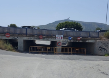 La Confederación Hidrográfica del Júcar cierra al tráfico rodado un tramo de la rambla de l’Albir