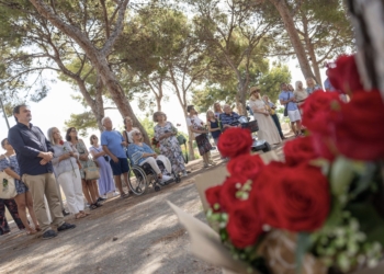 L’Alfàs recuerda a las víctimas de la matanza de Utoya doce años después