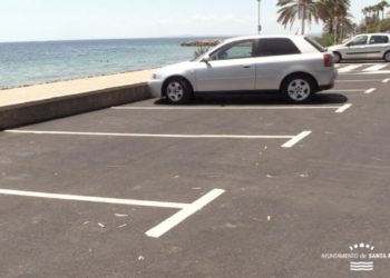 Santa Pola mejora el asfaltado de la zona de aparcamiento de Santa Pola del Este