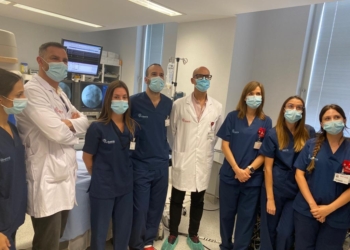 El Hospital Universitario del Vinalopó implanta con éxito el primer marcapasos sin cable