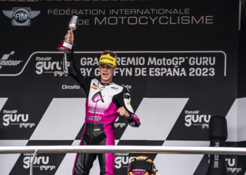 «Me gustaría ser campeón del mundo, aunque voy carrera a carrera»