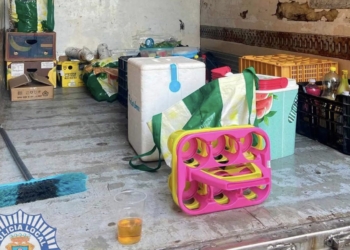 Golpe policial contra los ‘mojiteros’ de las playas de Benidorm