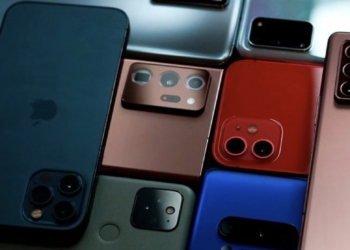 Detenida una mujer por utilizar los datos personales de nueve personas para obtener terminales móviles de alta gama y revenderlos