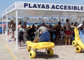 Cerca de 5.000 personas han hecho uso de los puntos de playas accesibles