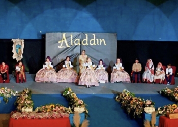 Silvia Sempere Burgos es la nueva Reina Infantil de las Fiestas de Santa Pola