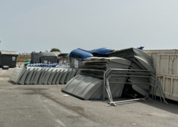 Orihuela adquiere suministros para reparar contenedores de RSU