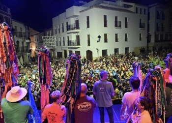 Les Festes d’Agost acabaron con el “canvi majoralia” y “el Correfoc”