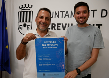 Cena de faixa, espectáculos musicales e hinchable acuático en las Fiestas de San Cayetano en Crevillent