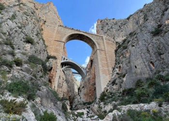 ‘El Mascarat’, un enigmático personaje que dio nombre al paso entre Altea y Calpe