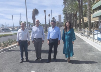 El frente litoral adelanta su apertura al tráfico tras las obras de remodelación