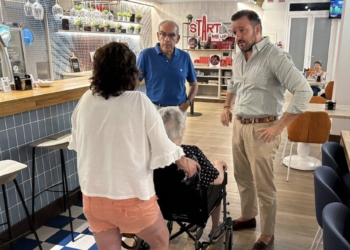Los técnicos no autorizan el acceso a las viviendas adyacentes del derrumbe en San Antón