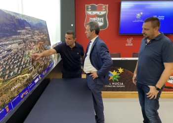 Vicente Barrera visita las instalaciones de ‘La Nucia, Ciudad del Deporte’