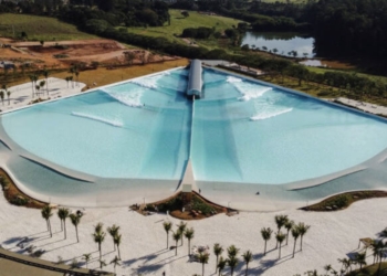 La Nucía da luz verde a la piscina de olas, «buque insignia» de la ampliación de su Ciutat Esportiva