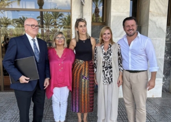 La Generalitat se compromete a incluir el estudio técnico del TRAM de Elche en los presupuestos de 2024