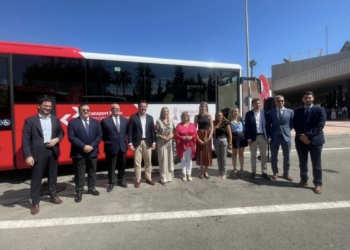 La nueva red de autobús Elx-Rodalía mejora las comunicaciones de Santa Pola y Gran Alacant con Elche