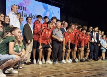 Un millar de personas arropa en la Gala del Deporte de San Vicente a los 21 profesionales y organizaciones premiados