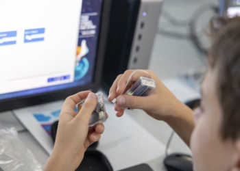 Educación organiza talleres de robótica en los colegios públicos de l’Alfàs