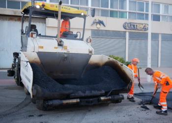 Obras acciona un plan de reasfaltado en distintos puntos de Crevillent