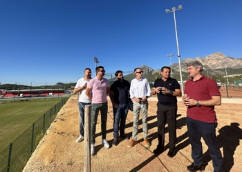 El alcalde de Orihuela visita ‘La Nucia, Ciudad del Deporte’ como “referente nacional”