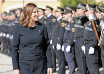 Catalá anuncia la creación de 100 nuevas plazas de Policía Local para el año próximo