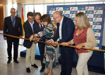 La UA inaugura el Edificio Parque Científico de Alicante que conecta conocimiento y talento con las necesidades del tejido productivo