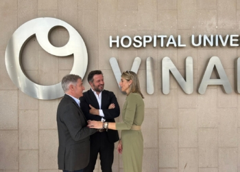 Elche, Crevillent y Orihuela apoyan la decisión del Consell de mantener la actual gestión del Hospital del Vinalopó
