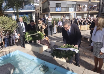 Benidorm homenajea a sus difuntos en la cuarta jornada de Les Festes Majors Patronals