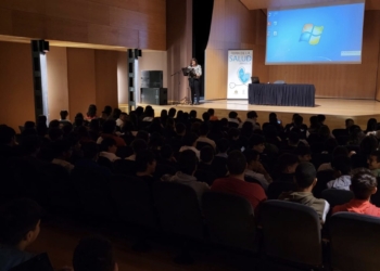 Más de 2.000 personas visitan la III Feria de la Salud