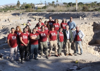 Los investigadores de la Universidad de Alicante sacan a la luz el urbanismo del siglo V en La Alcudia