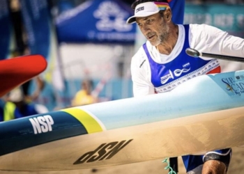 Daniel Parres se proclama en Tailandia campeón del mundo de SUP