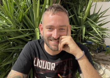 «Me encanta hacer dibujos infantiles coloridos a la vez que tatuajes ‘macarras’»