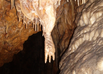La cueva más grande de la Comunitat Valenciana
