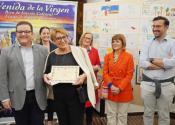 «Cada vez más personas visitan Elche para ver la Venida de la Virgen»