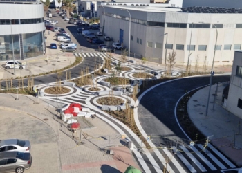 Alicante finaliza la primera ‘no rotonda’ de España en Atalayas