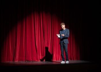 «Los artistas tenemos la responsabilidad de hacer un mundo mejor»