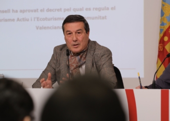 Sanidad vacunará sin cita previa de gripe y COVID-19 desde el lunes