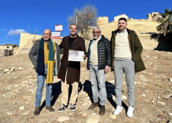 Elda se suma al Encendido de las Torres y Atalayas del Mediterráneo en defensa de los Derechos Humanos