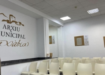 L’Arxiu Municipal de Xàbia atiende en 2023 un total de 1124 consultas físicas y 16.000 visitas online