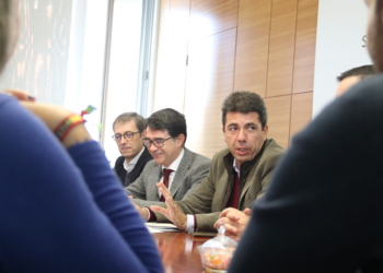 Carlos Mazón anuncia la ampliación del parque de viviendas públicas en San Vicente del Raspeig