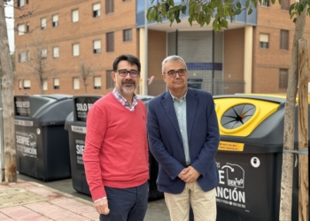 San Vicente comienza la instalación de 600 nuevos contenedores de residuos