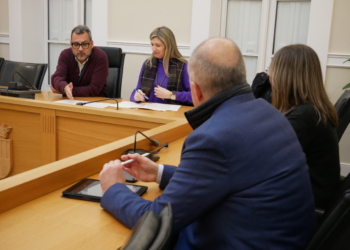 Comercio acuerda con las grandes superficies los dos días aperturables de 2024