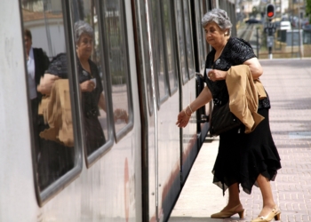 FGV informa a los ayuntamientos de la posibilidad de suscribir convenios para activar políticas sociales en el transporte público