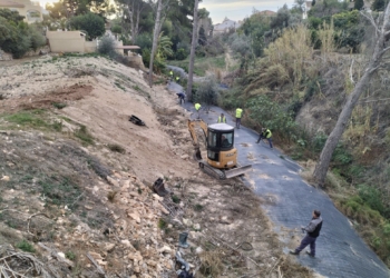 La CHJ retira el geotextil y repuebla con especies autóctonas la ribera del Barranco de La Olla