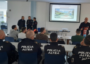 La Policía Local de Altea sigue apostando por la formación de sus agentes