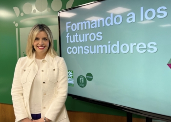 La OMIC de Petrer forma a los futuros consumidores