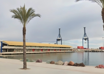 Un periplo entre veleros y contenedores