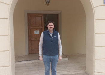 «No podemos seguir regalando agua de nuestra desaladora a Cataluña»