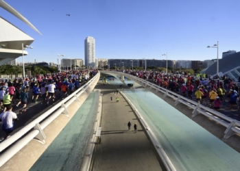El Maratón de València dejó en la ciudad un impacto económico de 31,3 millones de euros vinculado al gasto turístico