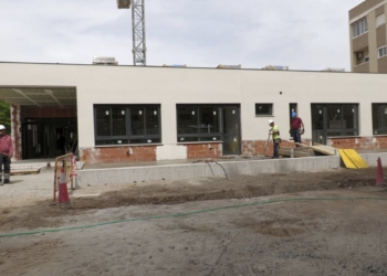 Las obras de ampliación del colegio de La Baia finalizarán en el mes de mayo