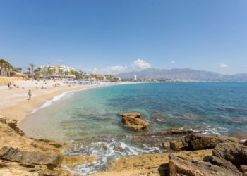 Todo preparado en l’Alfàs del Pi para el inicio de la Semana Santa
